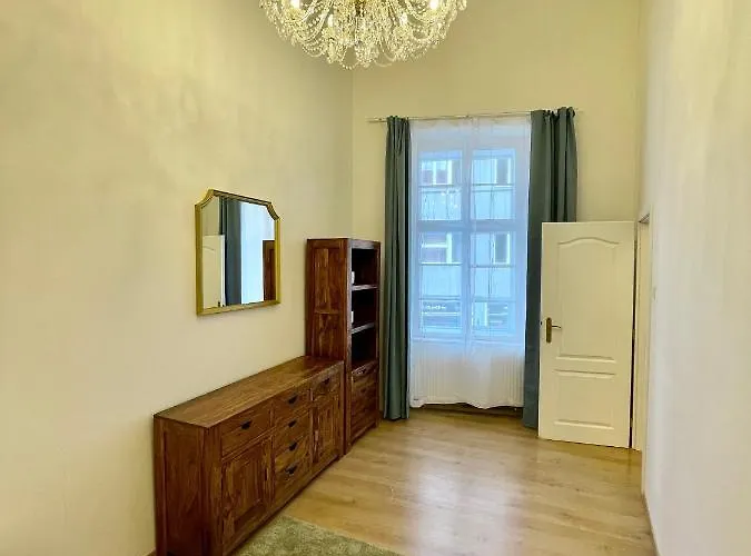 Masna 20C- Old Town Residence